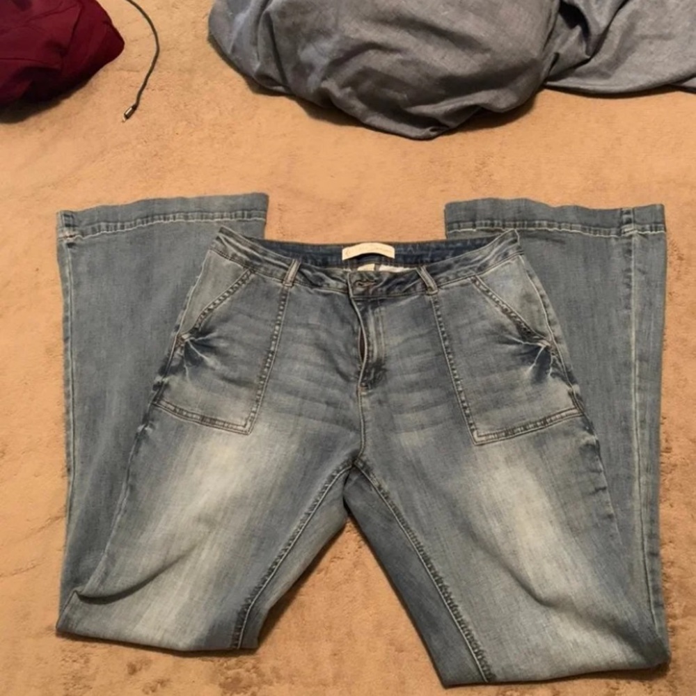 Flare Jeans